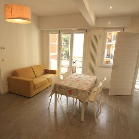 Gianluca Apartments 7 Finale Ligure Luaran gambar